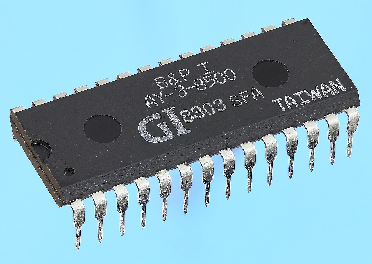 AY-3-8500 집적회로 칩